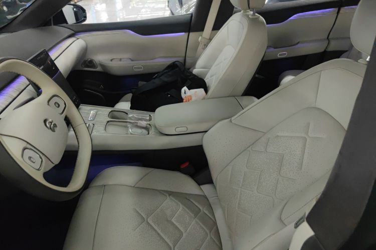 蔚来 蔚来ET7 2022 汽车图片 #15