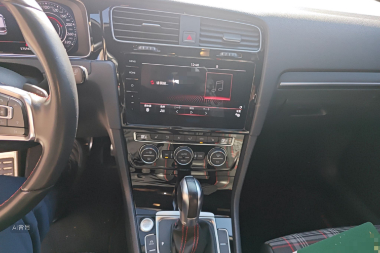 Volkswagen GolfGTI 2018 #15 Volkswagen GolfGTI 2018 car image #15