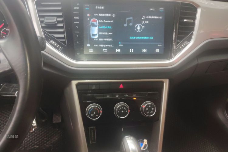 T-Roc 2018 #15 T-Roc 2018 car image #15