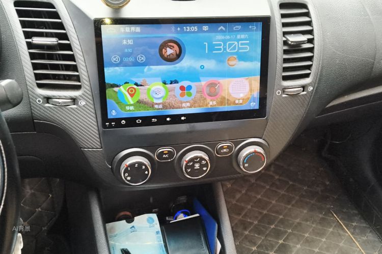 Kia K3 2017 car image #15