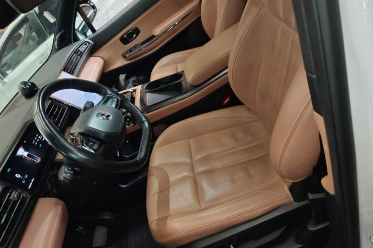 NIO ES8 2022 car image #15