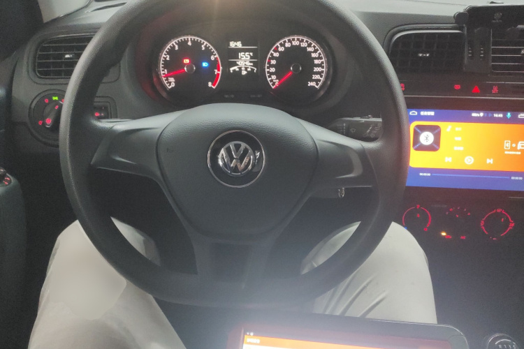 Polo 2019 car image #15