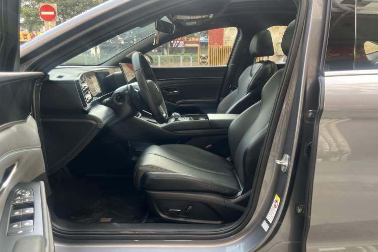 BYD Qin L 2025 car image #15