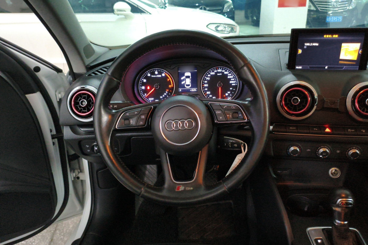 奥迪 奥迪A3 2017 汽车图片 #15