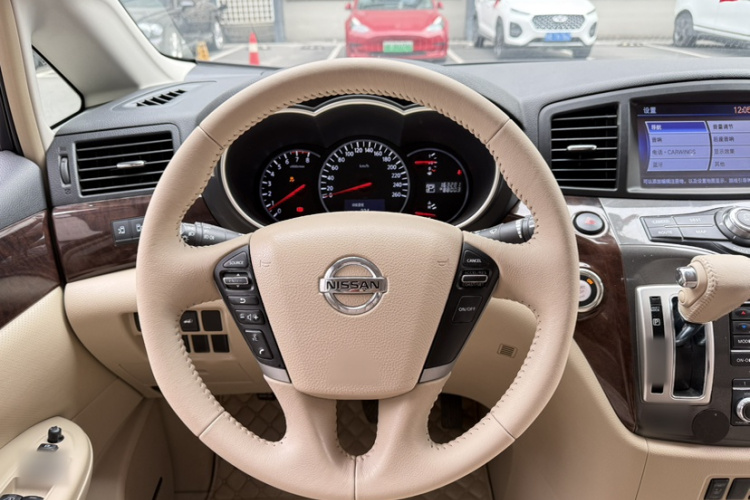 日产 贵士 2018 汽车图片 #15