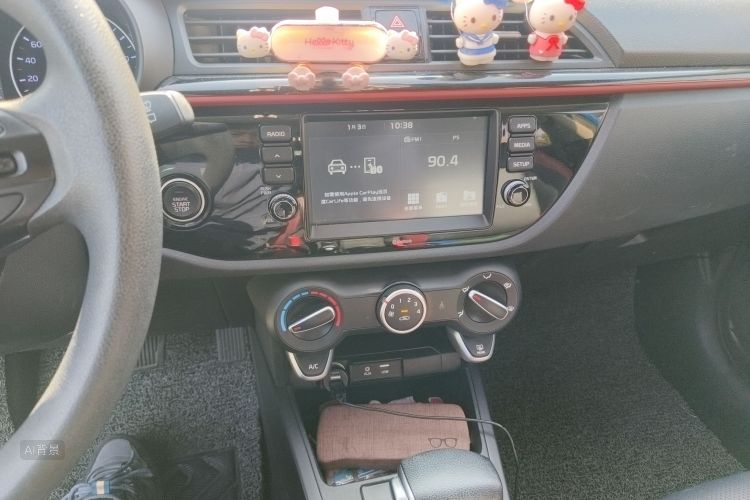 Kia Rio Cross 2018 car image #15