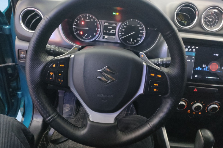 Suzuki Vitara 2016 изображение автомобиля #15