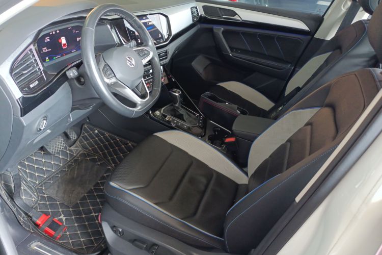 Volkswagen Tayron GTE 2020 #15 Volkswagen Tayron GTE 2020 car image #15