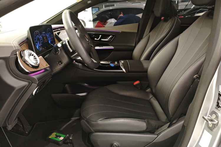 Mercedes-Benz EQE Class 2023 car image #15