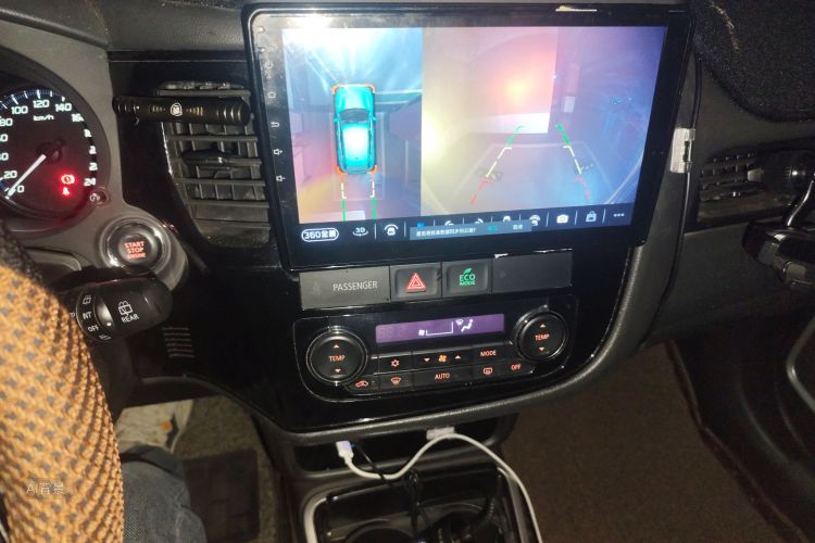 劳斯莱斯 欧蓝德 2017 汽车图片 #15