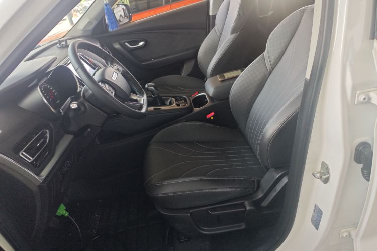 X70M 2020 car image #15