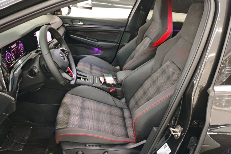 Volkswagen GolfGTI 2023 car image #15