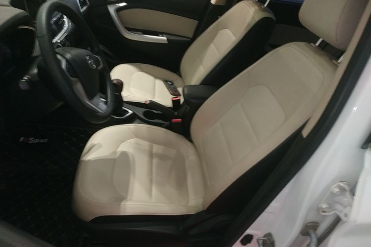 Changan Alsvin V7 2016 image de voiture #15
