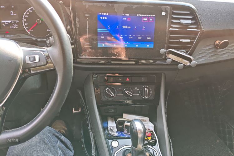 VS5 2019 car image #15