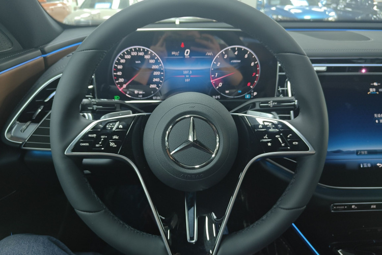 Mercedes-Benz E Class 2026 car image #15