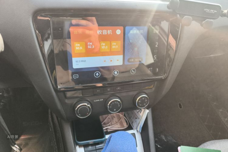 Skoda Octavia 2020 car image #15