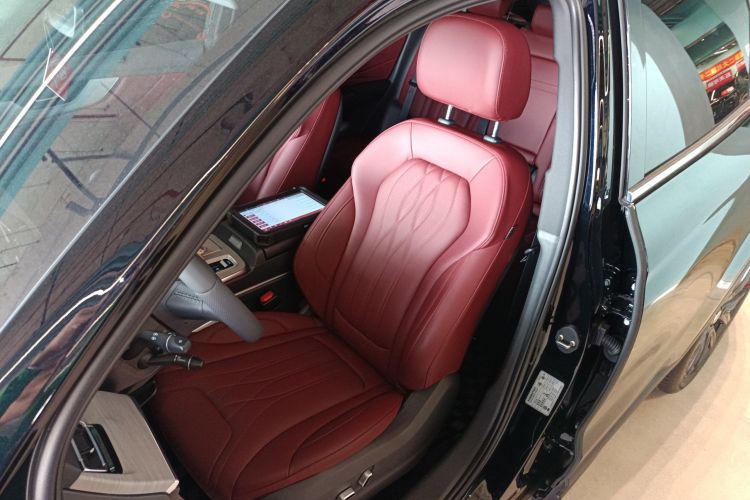 HongQi HS5 2025 car image #15