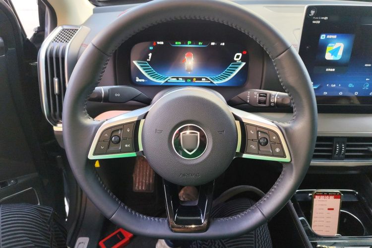 BYD Tang New Energy 2019 #15 BYD Tang New Energy 2019 car image #15