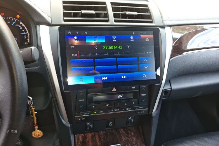 Toyota Camry 2017 immagine di auto #15