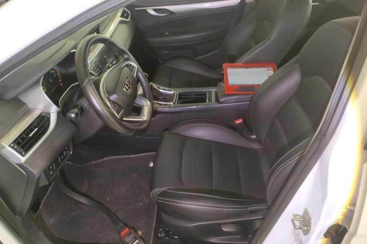 GEELY Emgrand 2019 #15 GEELY Emgrand 2019 car image #15