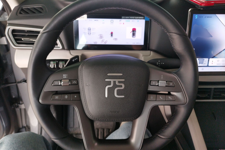 BYD YuanUP 2025 car image #15