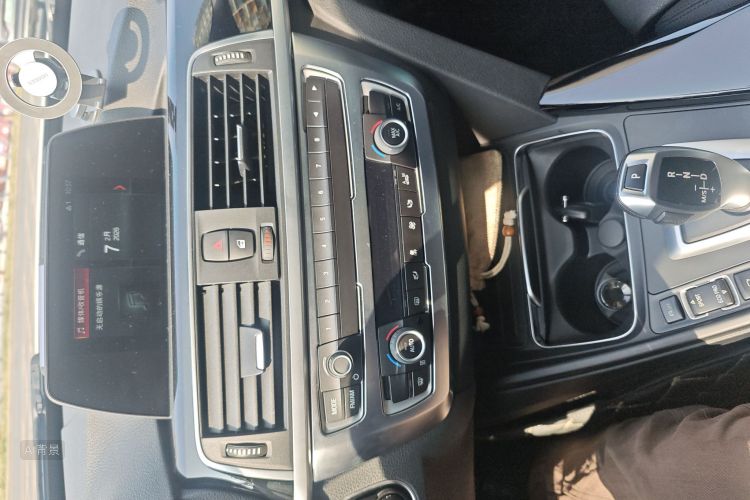 BMW 3 Series GT 2019 car image #15