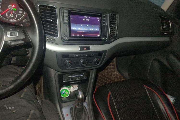 Volkswagen Sharan 2017 imagem de carro #15