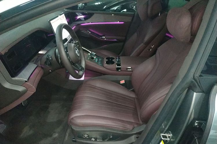 Denza Z9GT 2024 #15 Denza Z9GT 2024 car image #15