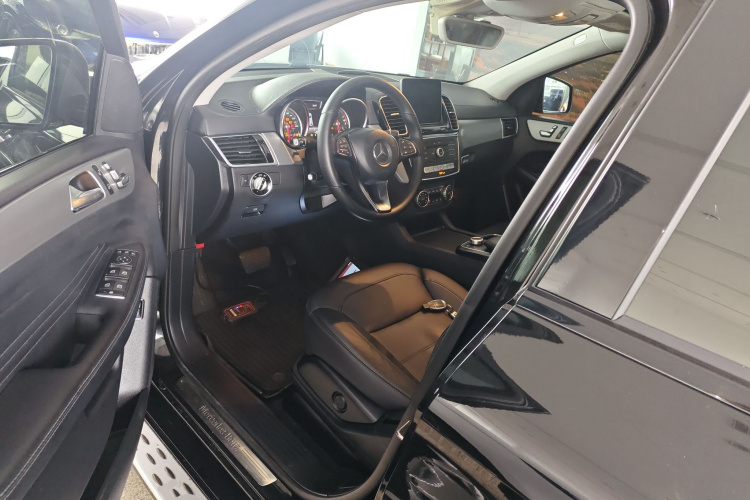 Mercedes-Benz GLE Coupe 2018 #15 Mercedes-Benz GLE Coupe 2018 car image #15