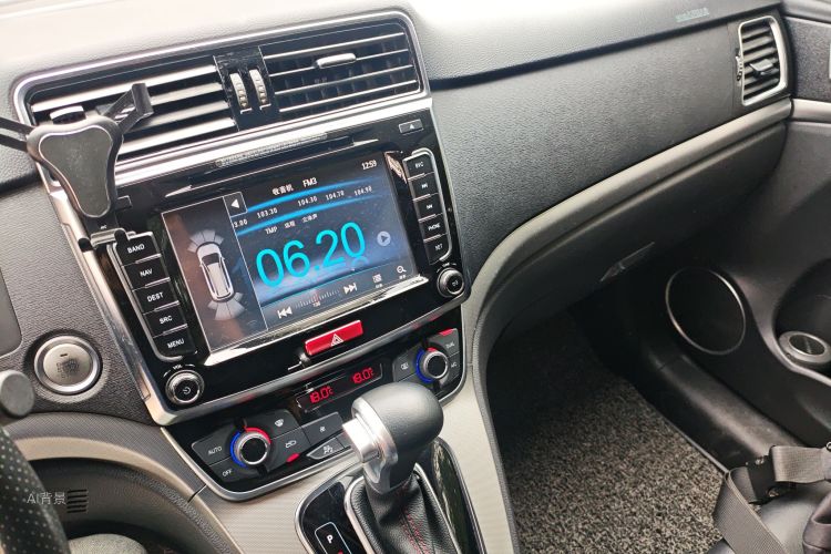 Haval H6 2016 #15 Haval H6 2016 car image #15