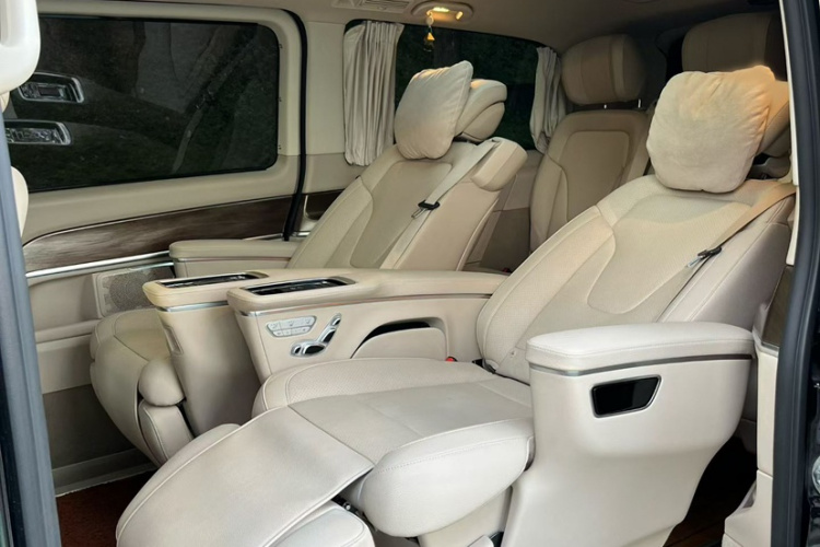 Mercedes-Benz V Class 2022 #15 Mercedes-Benz V Class 2022 car image #15