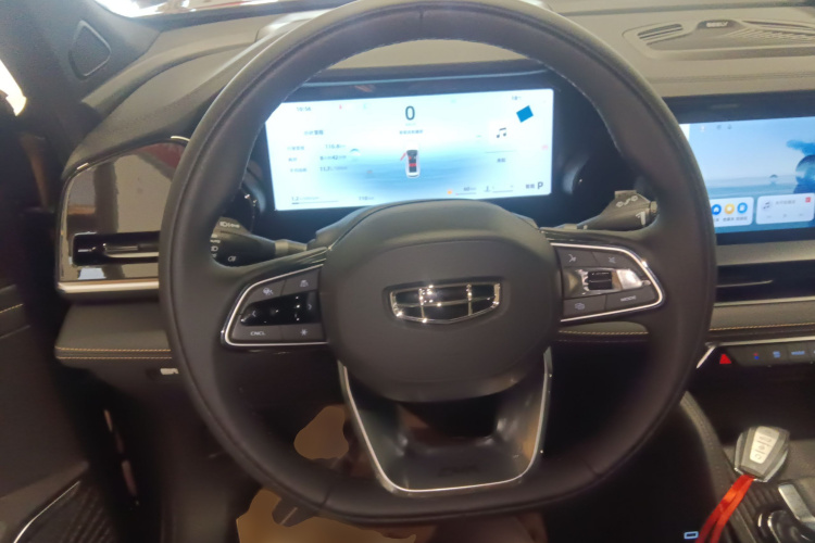 GEELY Monjaro 2025 car image #15