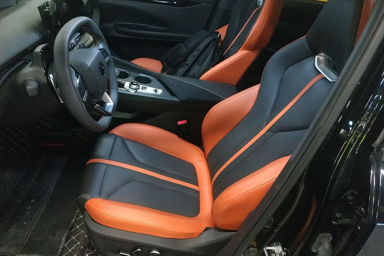 Changan UNI-V 2024 car image #15