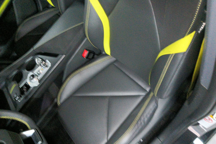 Changan UNI-V 2023 #15 Changan UNI-V 2023 car image #15