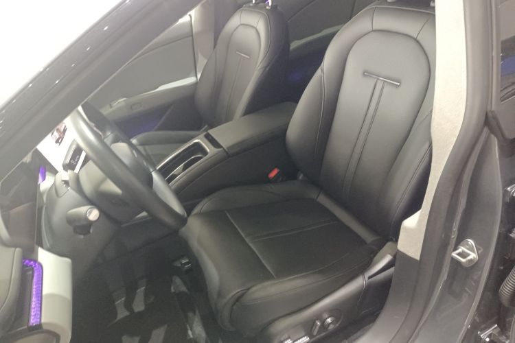 极氪 极氪007 2024 汽车图片 #15