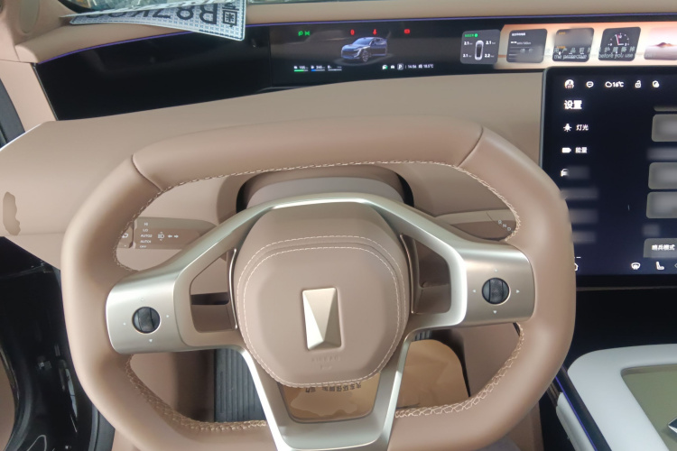 Avatr 07 2024 car image #15