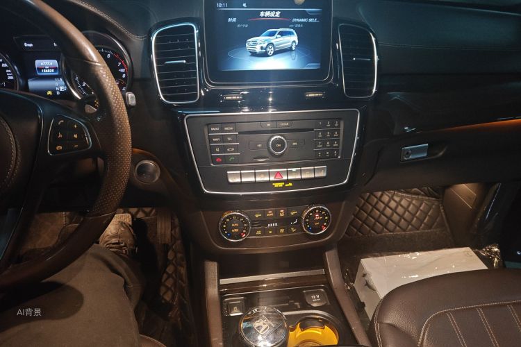 Mercedes-Benz GLS Class 2018 #15 Mercedes-Benz GLS Class 2018 car image #15