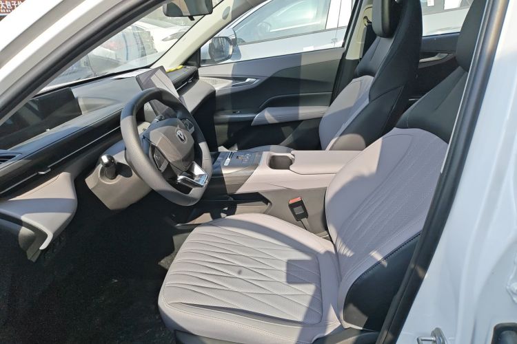 Changan EadoPHEV 2026 immagine di auto #15