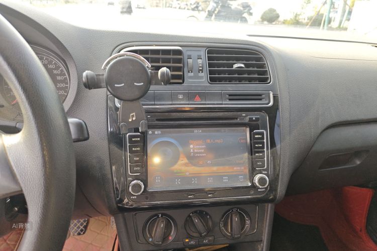 Volkswagen Polo 2014 immagine di auto #15