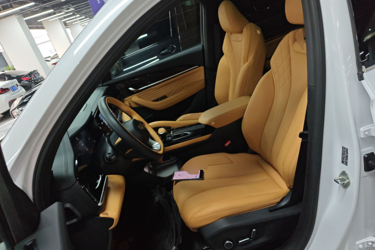 GEELY Monjaro 2024 car image #15