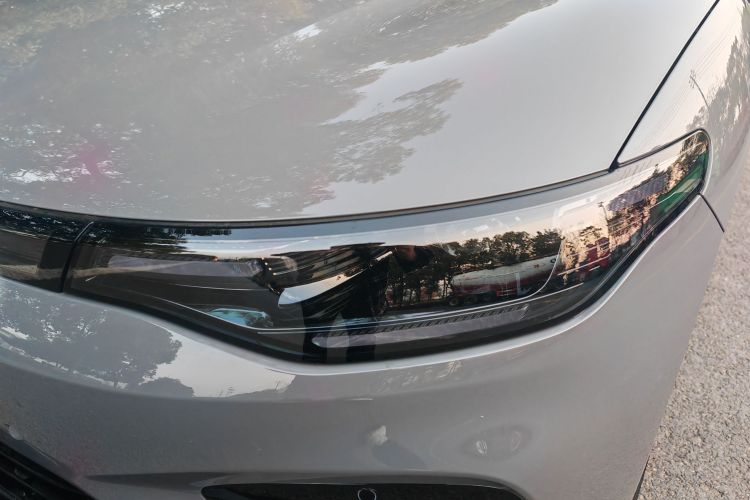 零跑汽车 零跑Lafa5 2025 汽车图片 #15