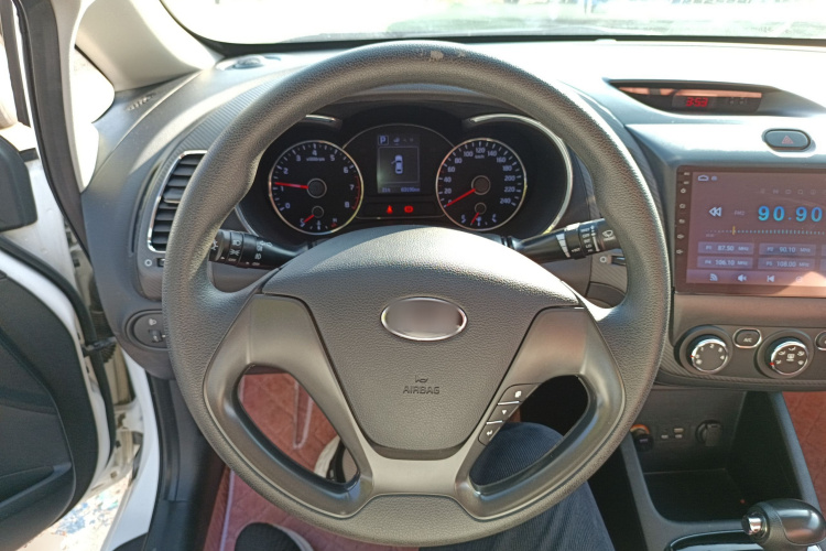 Kia K3 2016 #15 Kia K3 2016 car image #15