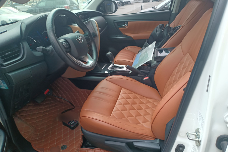 Toyota Fortuner 2020 #15 Toyota Fortuner 2020 car image #15