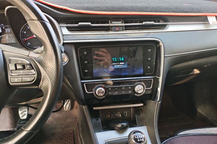 MG 6 2019 صورة سيارة #15