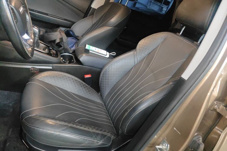 X70M 2020 #15 X70M 2020 car image #15