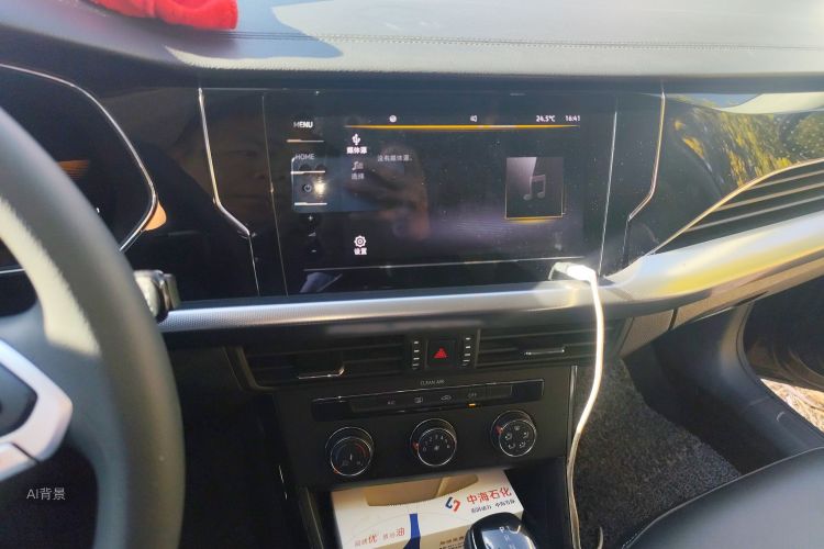 Volkswagen Passat 2022 immagine di auto #15