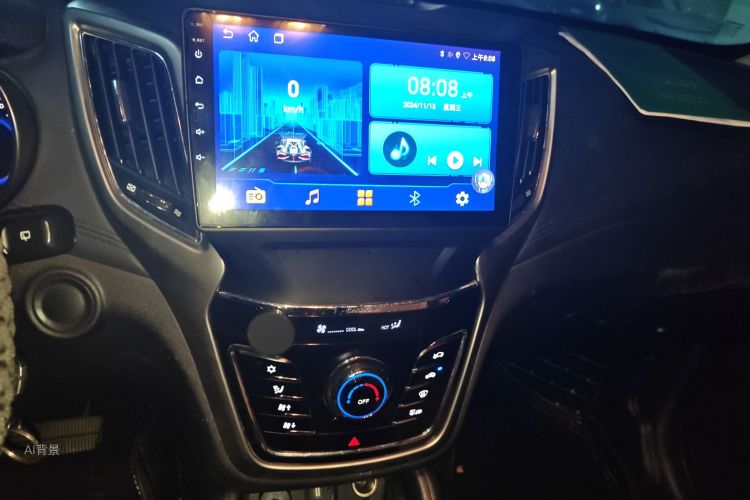 Changan CS35 2018 صورة سيارة #15