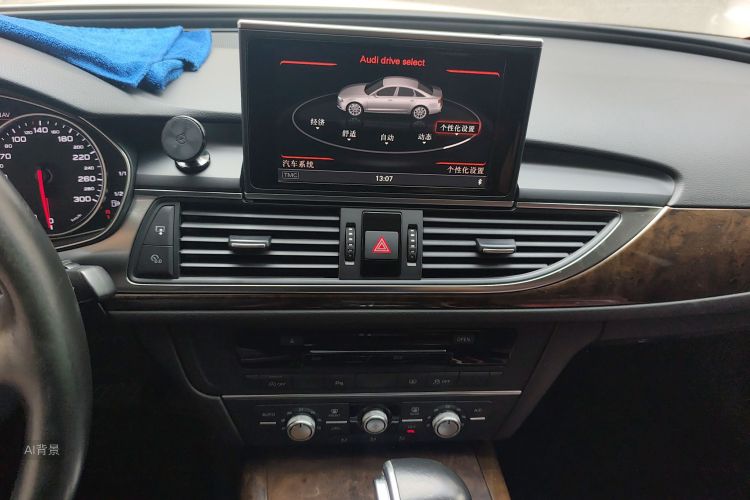 Audi A6L 2015 car image #15