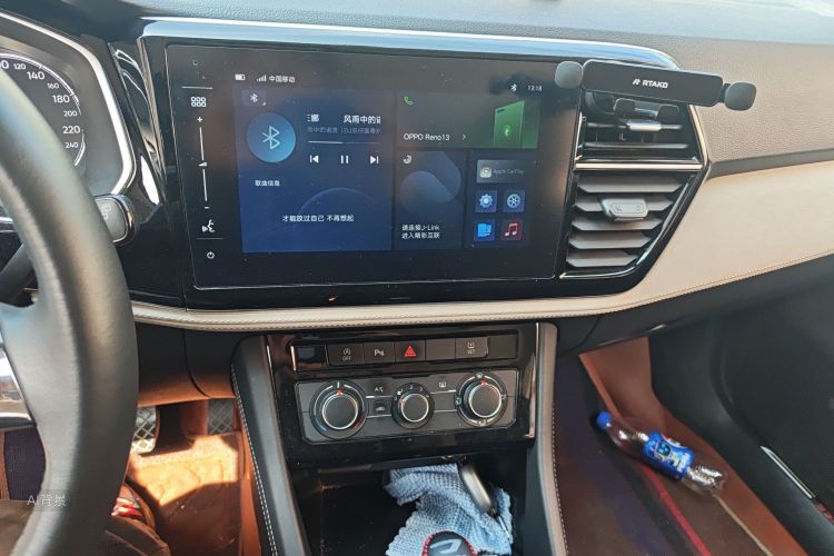 VS5 2024 car image #15