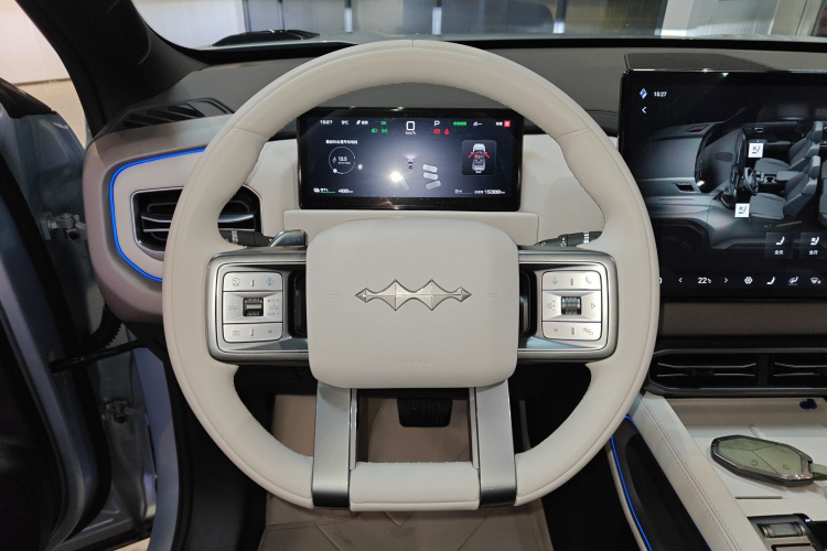 FangChengBao Tiger 3 2025 car image #15